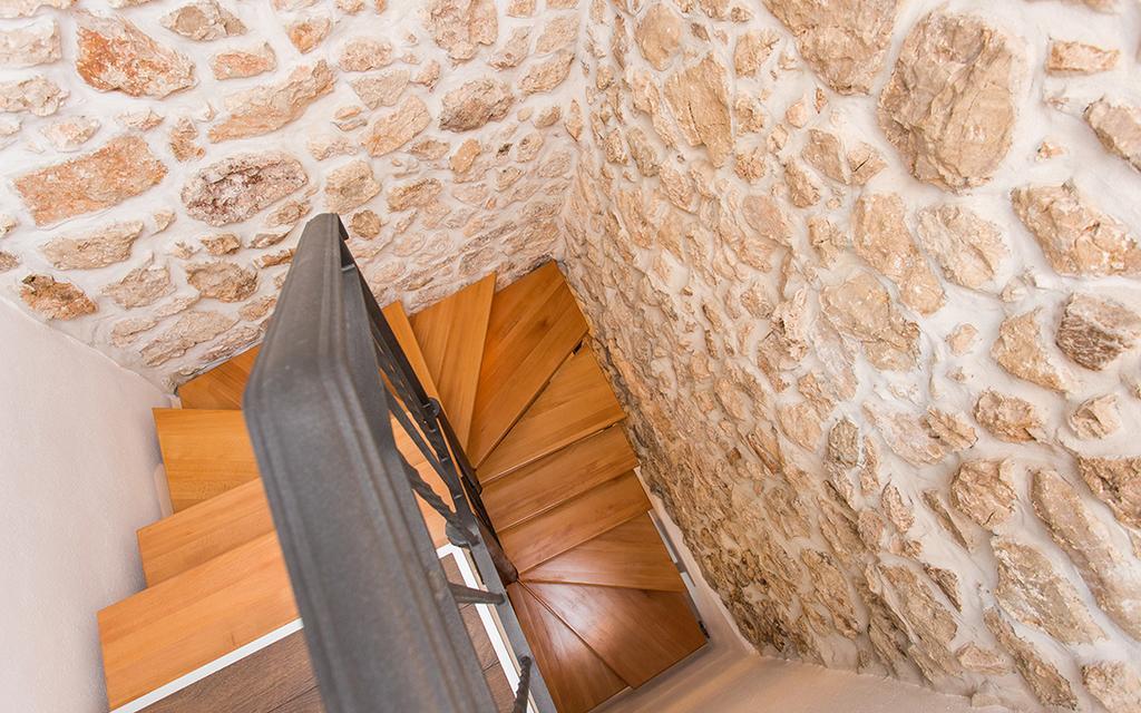 Apartment & Room Antonio Vrbnik Ngoại thất bức ảnh