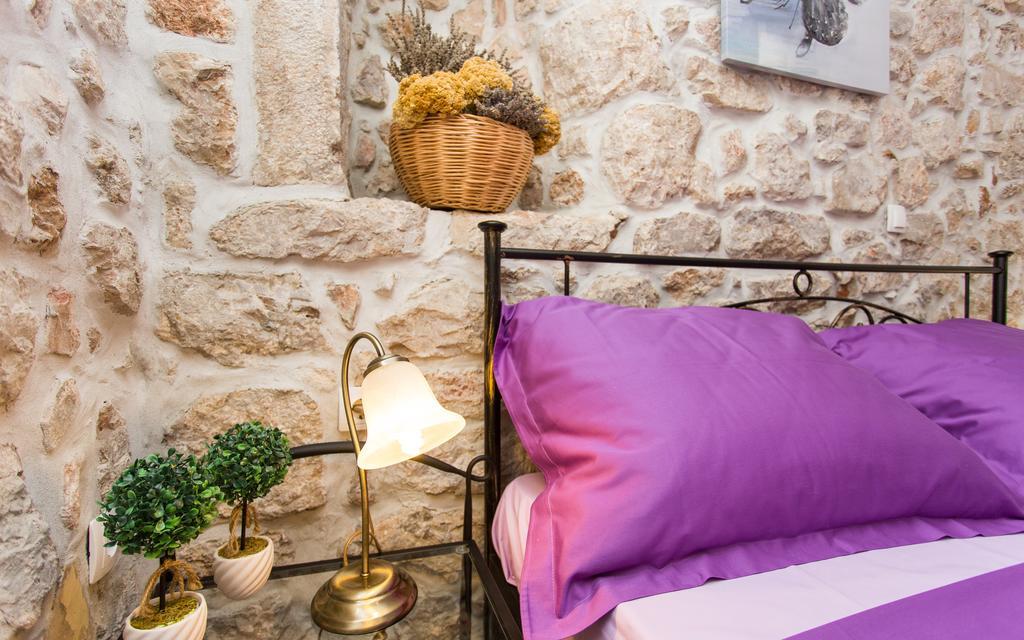 Apartment & Room Antonio Vrbnik Ngoại thất bức ảnh
